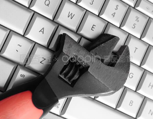 計算機輔助設備修理 工具與鍵盤的維護與修復